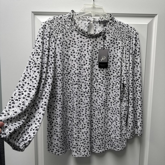 Adriana Papell Blouse Women's Size Large 3/4 Sleeve Ruffle Neck Stretch NWT - Picture 1 of 9